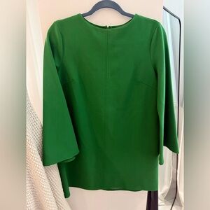 Adorable Zara Dress very cute shift dress. Green very comfortable. Size medium